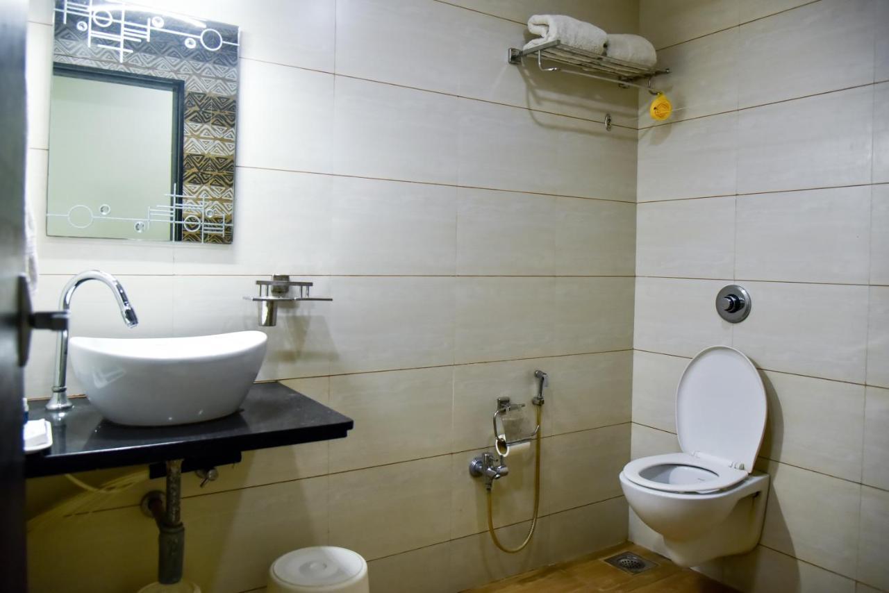 Hotel Tulsi Residency Bhuj Εξωτερικό φωτογραφία